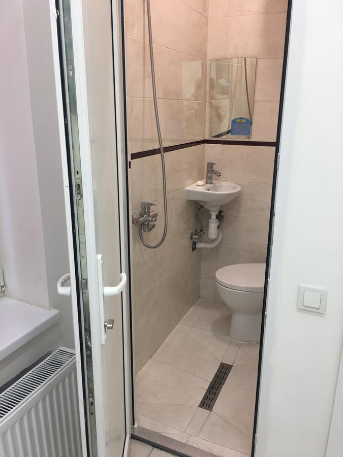 Hostel Vokzal เคียฟ ภายนอก รูปภาพ